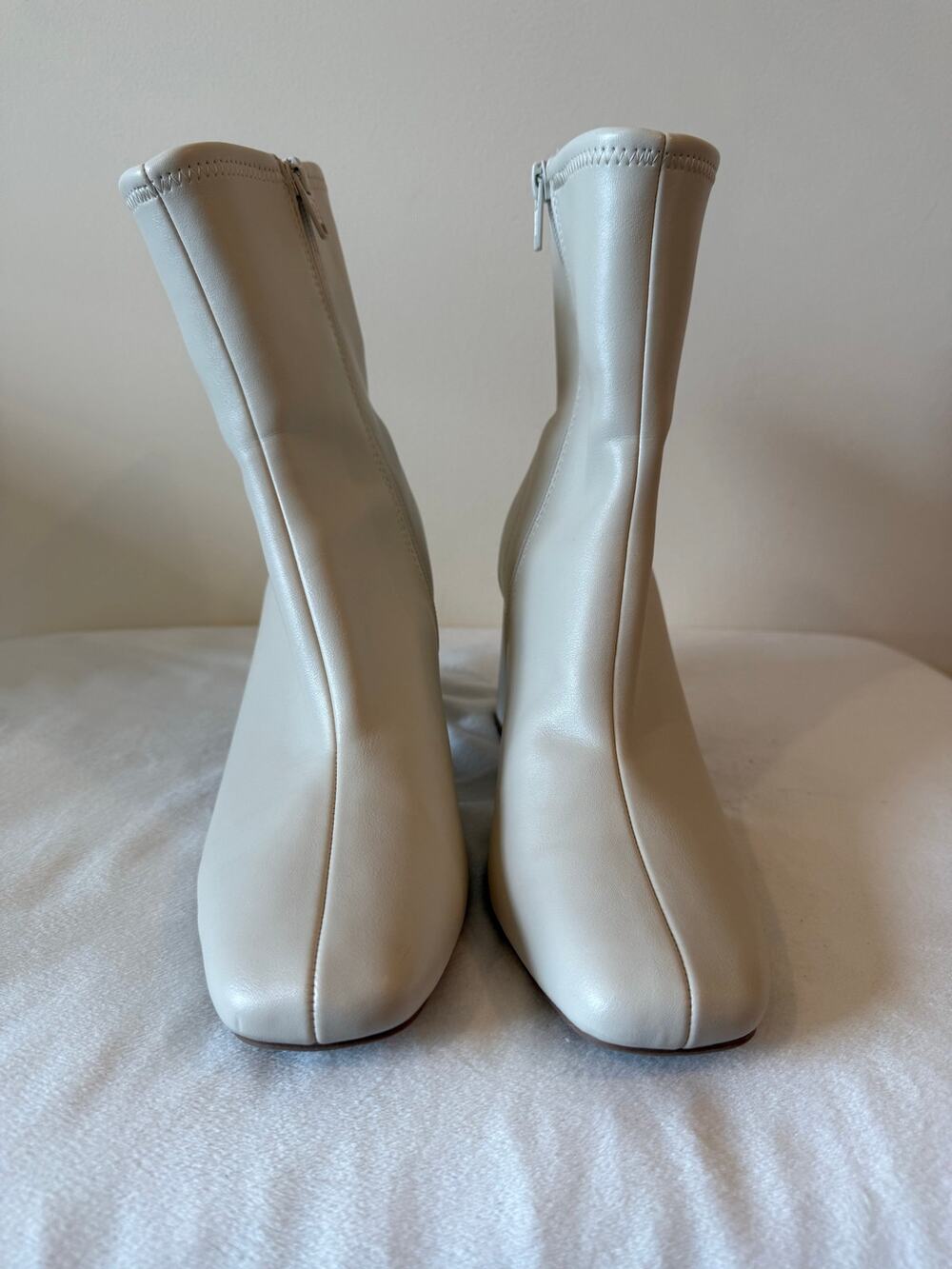 Target Ankle Boots Women's SZ 9 Cream Minimalist Side Zip Square Toe Block Heel